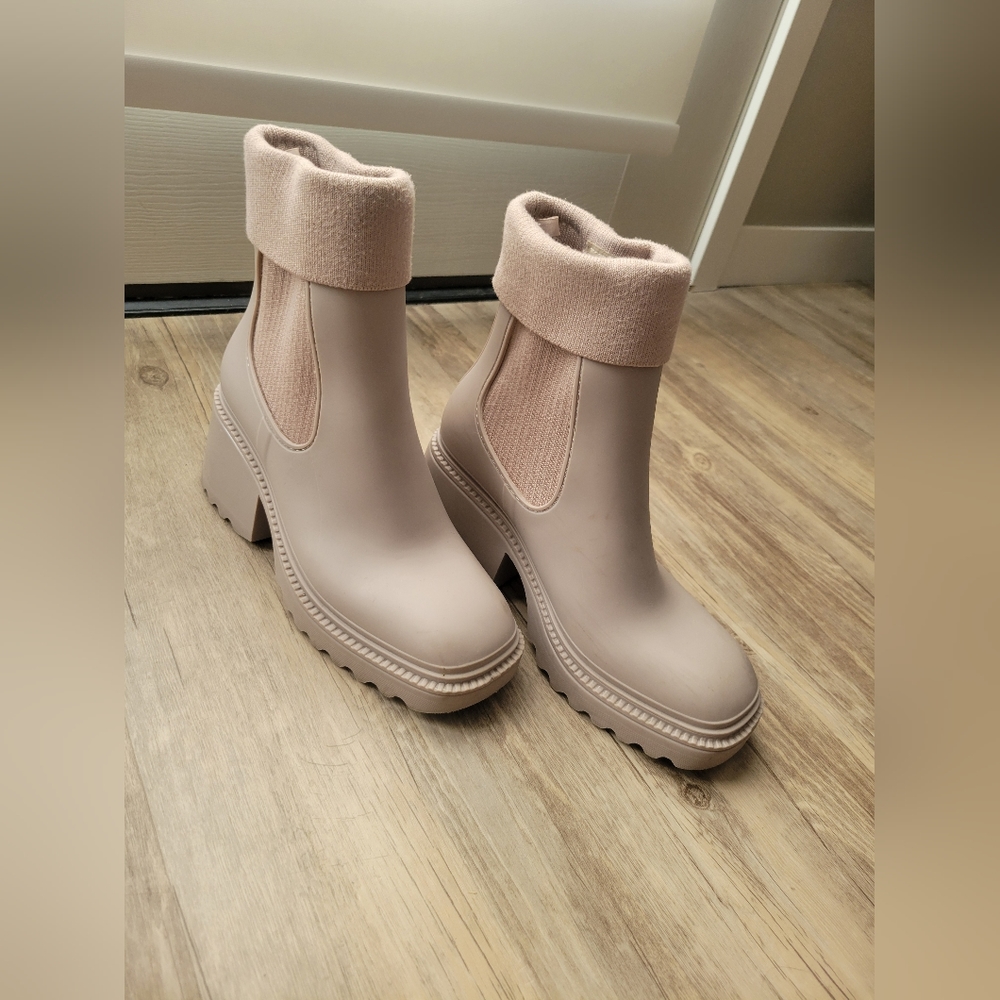 Waterproof Pale Pink Circus Boots